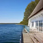 Ferienhaeuser Im Naturresort * Drewitz